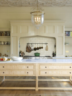 Bespoke Kitchen Elizabethan Manor