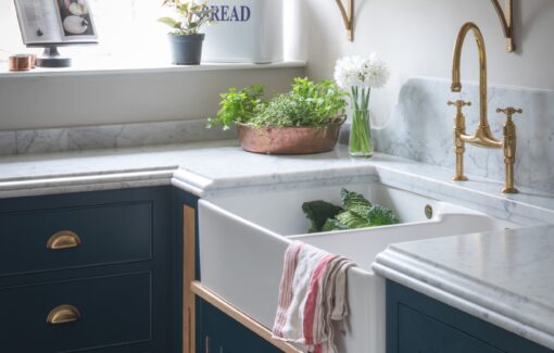 kitchen pantry with Armac Martin Harbourne brackets and handles
