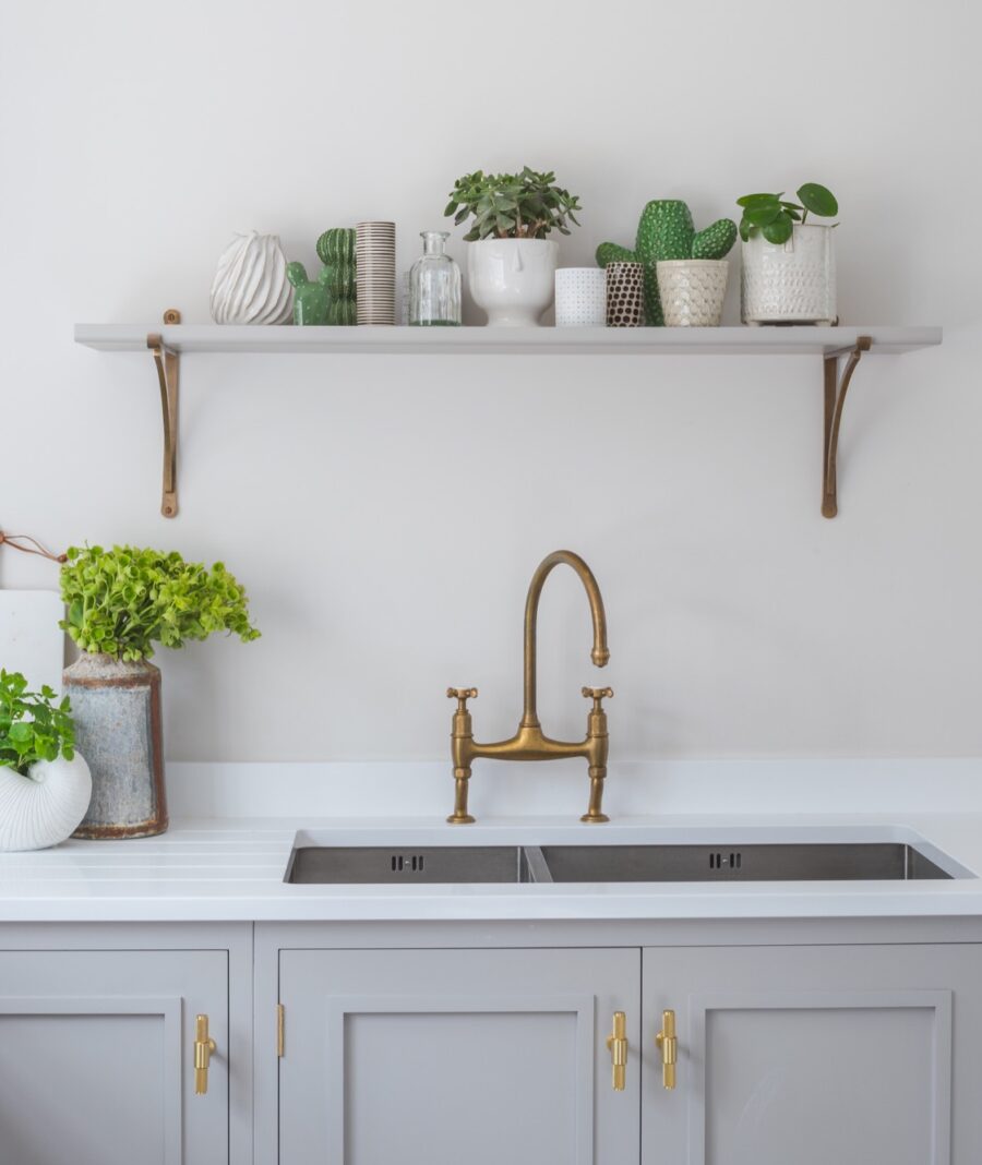 Harborne shelf brackets designed by Nick Anderson for Armac Martin Harborne shelf brackets designed by Nick Anderson for Armac Martin