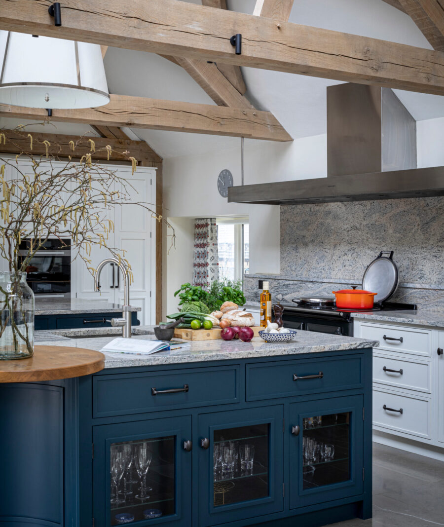 A new kitchen room sits in place of a later extension A new kitchen room sits in place of a later extension