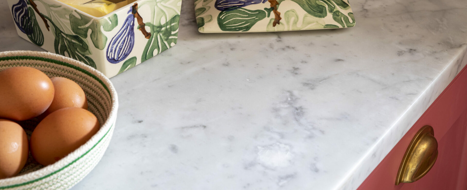 Calcatta Marble worktop in bespoke hand painted walk in pantry