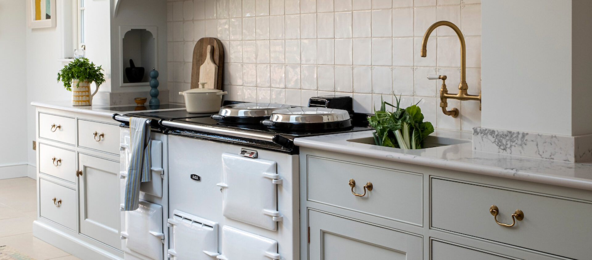 White Aga range cooker in a bespoke Guild Anderson kitchen near Hungerford, Berkshire
