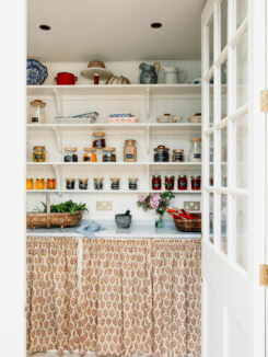 A glazed Walk-In Pantry