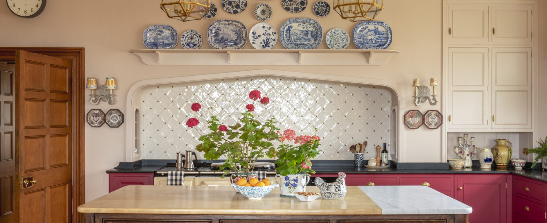 An Aga housed inside a chimney breast