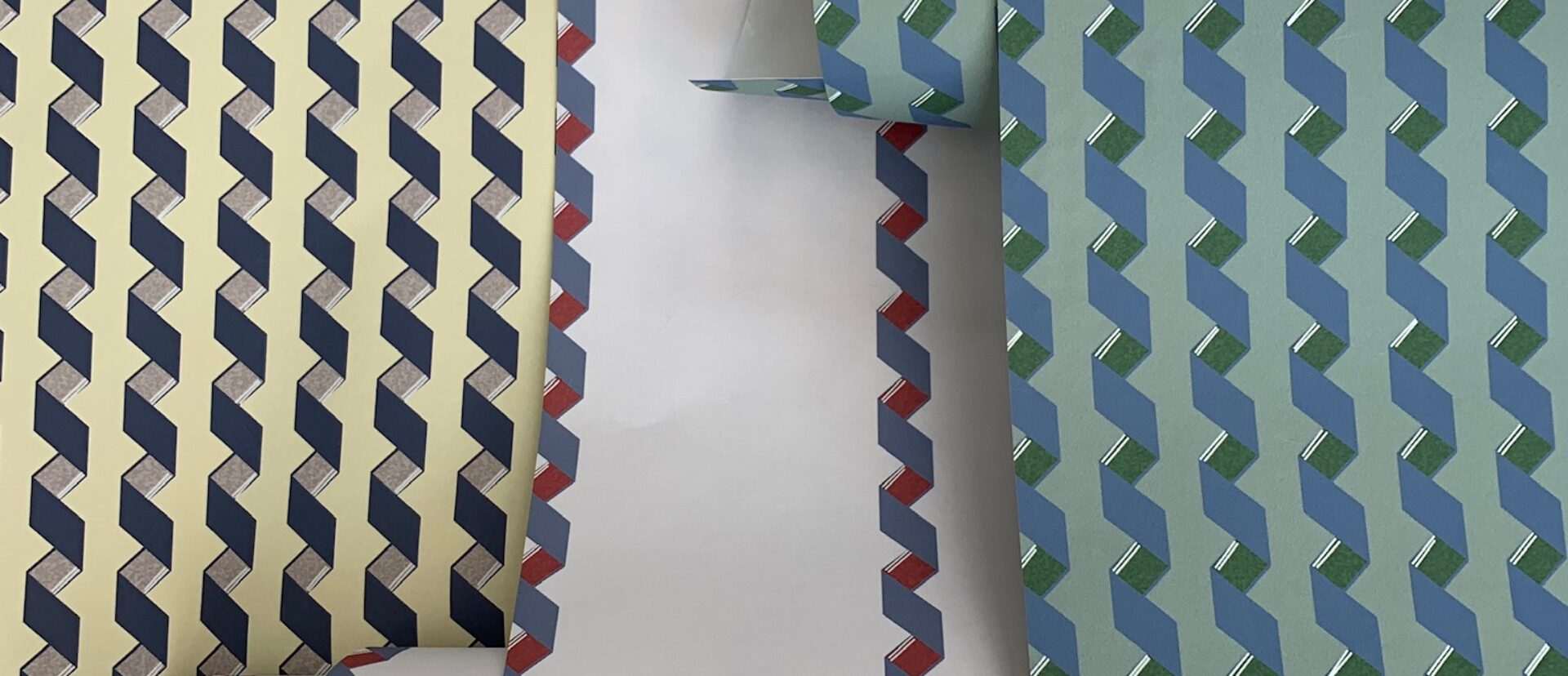 Upton Noble, Garlands wallpaper