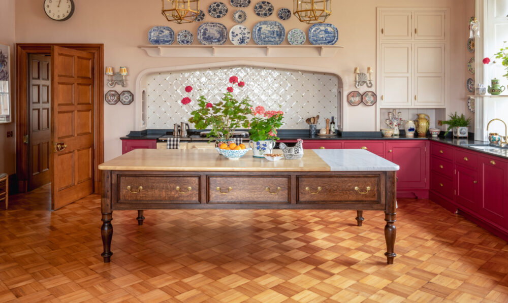 Cook's Table Kitchen island in a handmade kitchen design by Guild Anderson