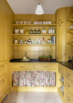 Panelled Walk-In Pantry