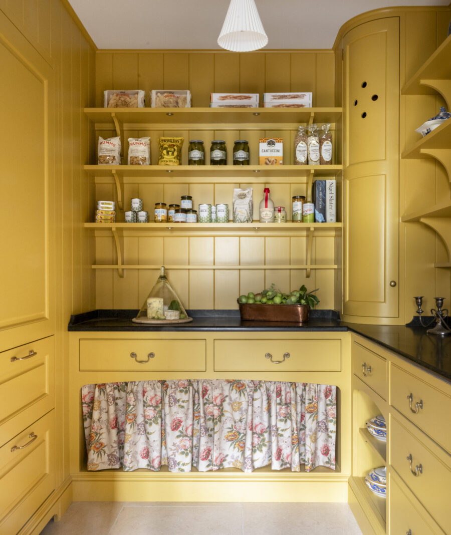 A walk-in pantry should offer numerous storage options